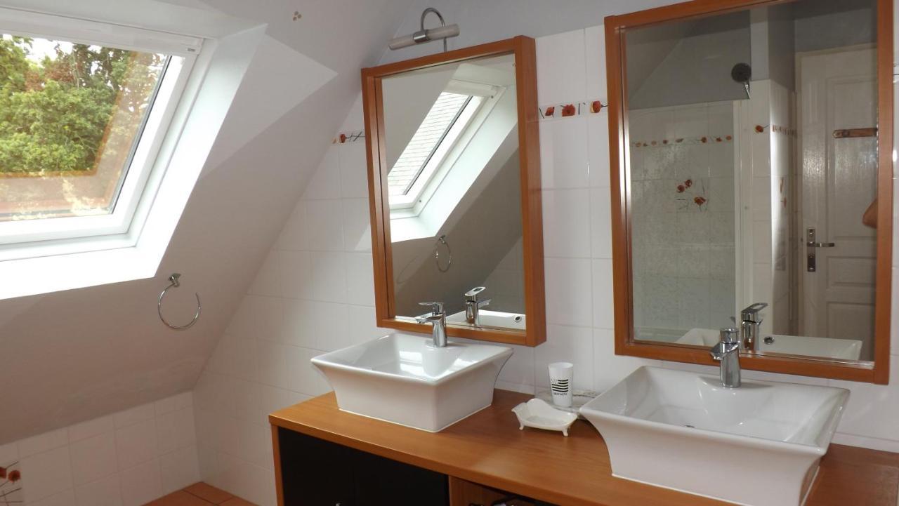A L Ancre De La Rive Bed & Breakfast Le Faou ภายนอก รูปภาพ